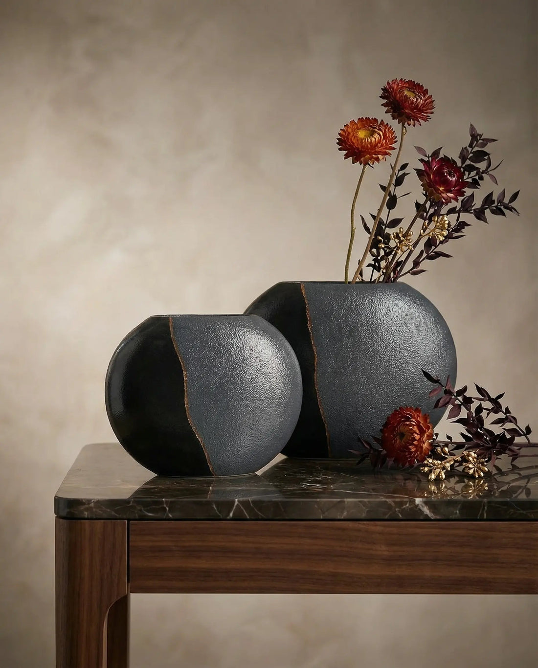 Bakirdan Flat Ceramic Vase Set (2-Piece) (30 cm) – Handmade Anthracite, Black & Copper Designer Decor