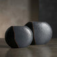 Bakirdan Flaches Keramikvasen-Set (2-teilig) (30 cm) – Handgefertigtes Design-Dekor in Anthrazit, Schwarz und Kupfer